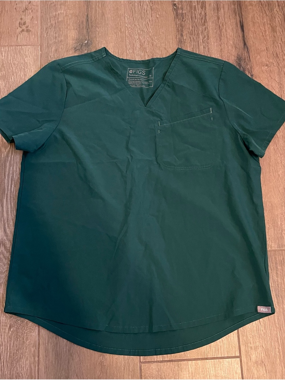 FIGS FIONLITE Sokone Scrub Top Amazon Green Women’s Medium